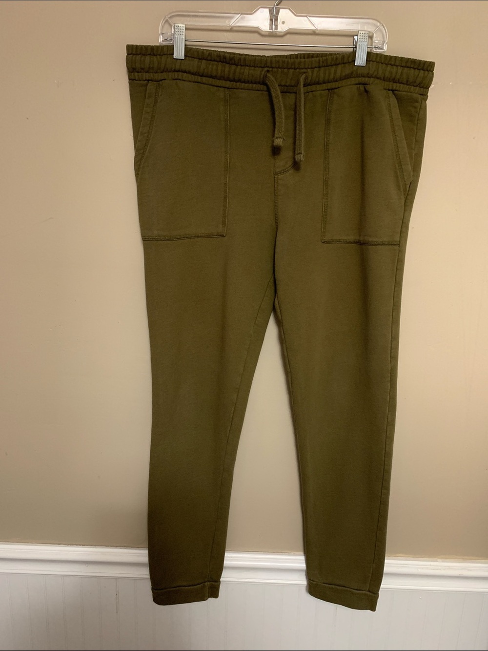 PACT Women’s Organic Cotton CloudKnit Medium Green Joggers Casual Minimalist
